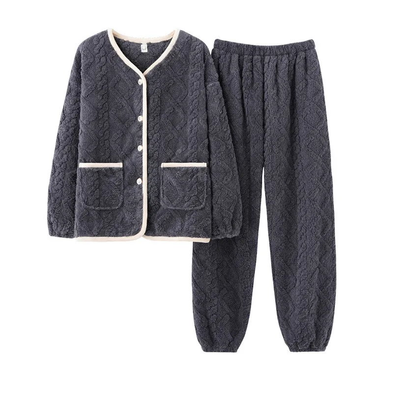 Jacquard Plush Student Home Clothing New Elegant Buttons V Neck Sleepwear Women Winter Set Flannel Velvet Warm Pyjamas Suit 3XL
Jacquard Plush Student Home Clothing New Elegant Buttons V Neck Sleepwear Women Winter Set Flannel Velvet Warm Pyjamas Suit 3XL