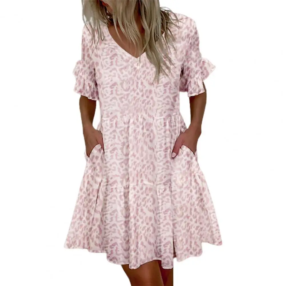 Summer Dress Women Dresses Bohemian Dress V Neck Loose Female Women Floral Print Dress Polyester leopard printing Dresses femme
Summer Dress Women Dresses Bohemian Dress V Neck Loose Female Women Floral Print Dress Polyester leopard printing Dresses femme