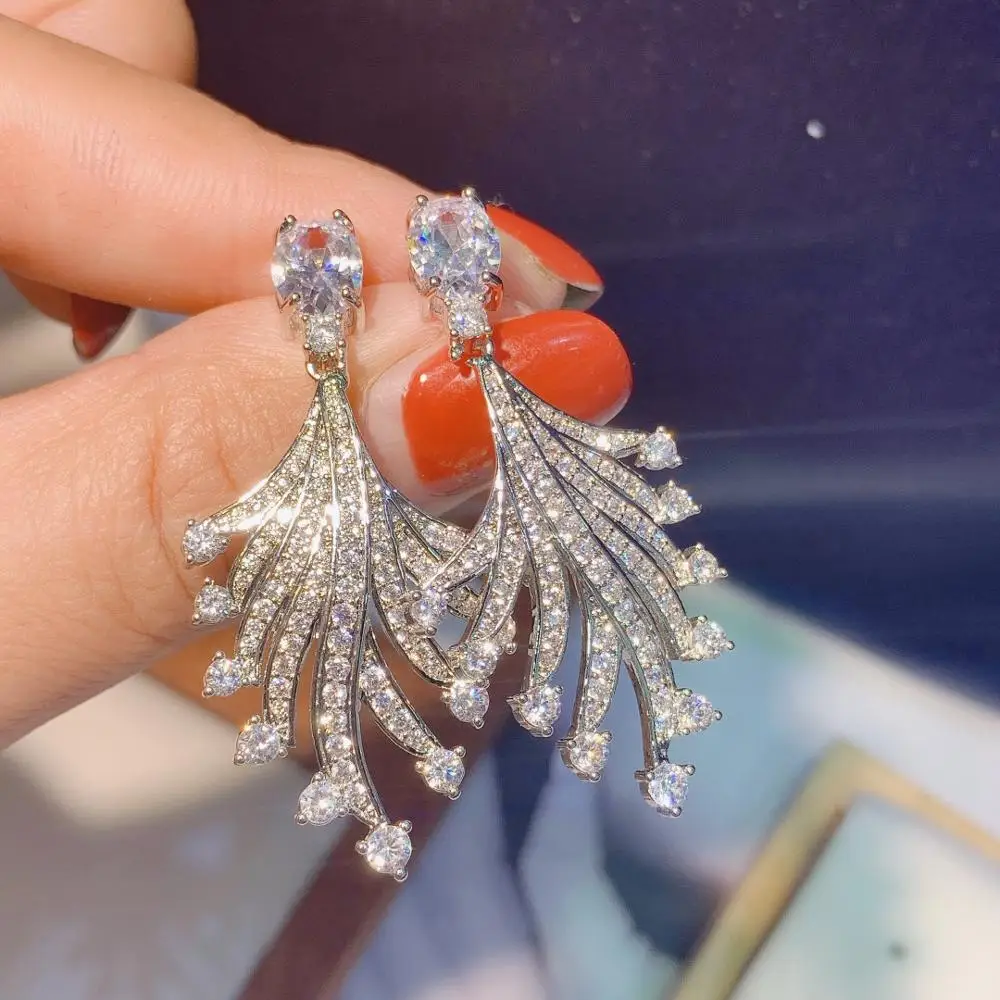 HIBRIDE Luxury Wedding Drop Earring for Women Bridal Copper Zircon Shining Full Cubic Zircons Fashion Dangle Earring bijou E-669
HIBRIDE Luxury Wedding Drop Earring for Women Bridal Copper Zircon Shining Full Cubic Zircons Fashion Dangle Earring bijou E-669