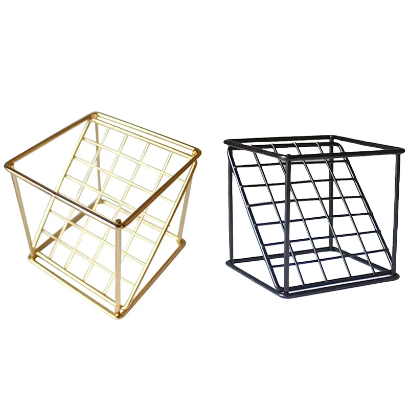 

Wrought Iron Metal Flower Stand Slant Grid Air Pineapple Shelf Indoor Plant Desktop Balcony Decorative Flower Pot