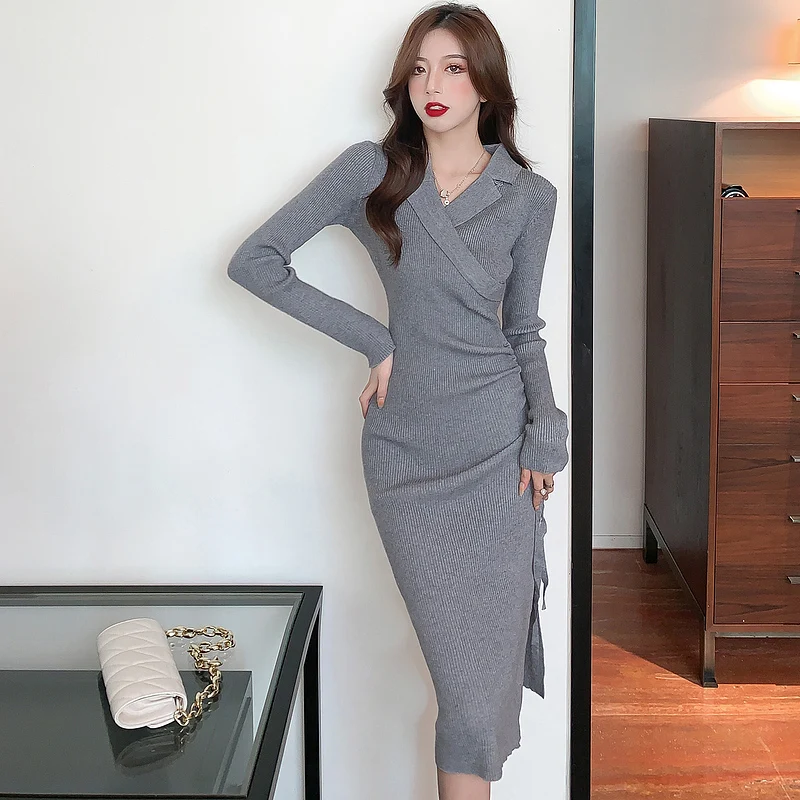 2021 new style dress for fall and winter, drawstring folds, slim bottoming, over-the-knee long skirt, suit collar sweater skirt
2021 new style dress for fall and winter, drawstring folds, slim bottoming, over-the-knee long skirt, suit collar sweater skirt