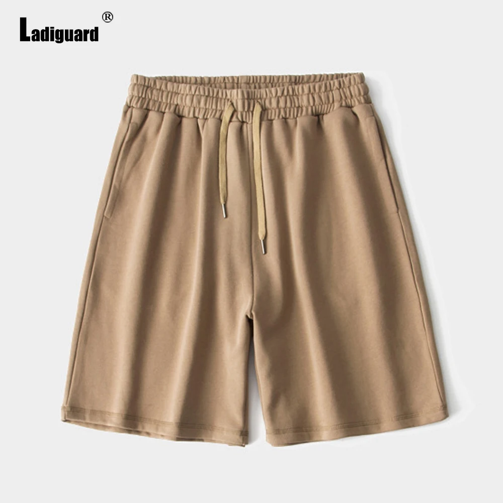 Ladiguard Plus Size Men's Khaki Shorts Classic Leisure Half Pants Sexy Male Clothing Trend 2021 Summer New Casual Beach Short
Ladiguard Plus Size Men's Khaki Shorts Classic Leisure Half Pants Sexy Male Clothing Trend 2021 Summer New Casual Beach Short