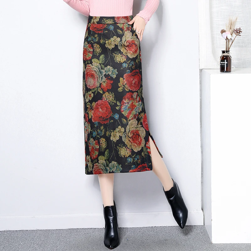 2019 New Autumn Winter Elegant Women Medium Length Wool Skirt Retro Button Long Women Skirt Side Split Print Wool Hip Skirt
2019 New Autumn Winter Elegant Women Medium Length Wool Skirt Retro Button Long Women Skirt Side Split Print Wool Hip Skirt