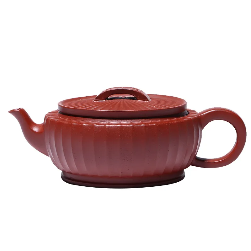 Mixed batch of handmade brocade pattern Hanwa teapot and tea set in Yixing Zisha teapot raw ore
Mixed batch of handmade brocade pattern Hanwa teapot and tea set in Yixing Zisha teapot raw ore