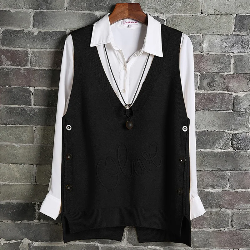 2021 Autumn Winter Wool Sweater Vest Women Button Sleeveless V-Neck Knitted Vest Female casual fashion Tops Pullover Oversize
2021 Autumn Winter Wool Sweater Vest Women Button Sleeveless V-Neck Knitted Vest Female casual fashion Tops Pullover Oversize
