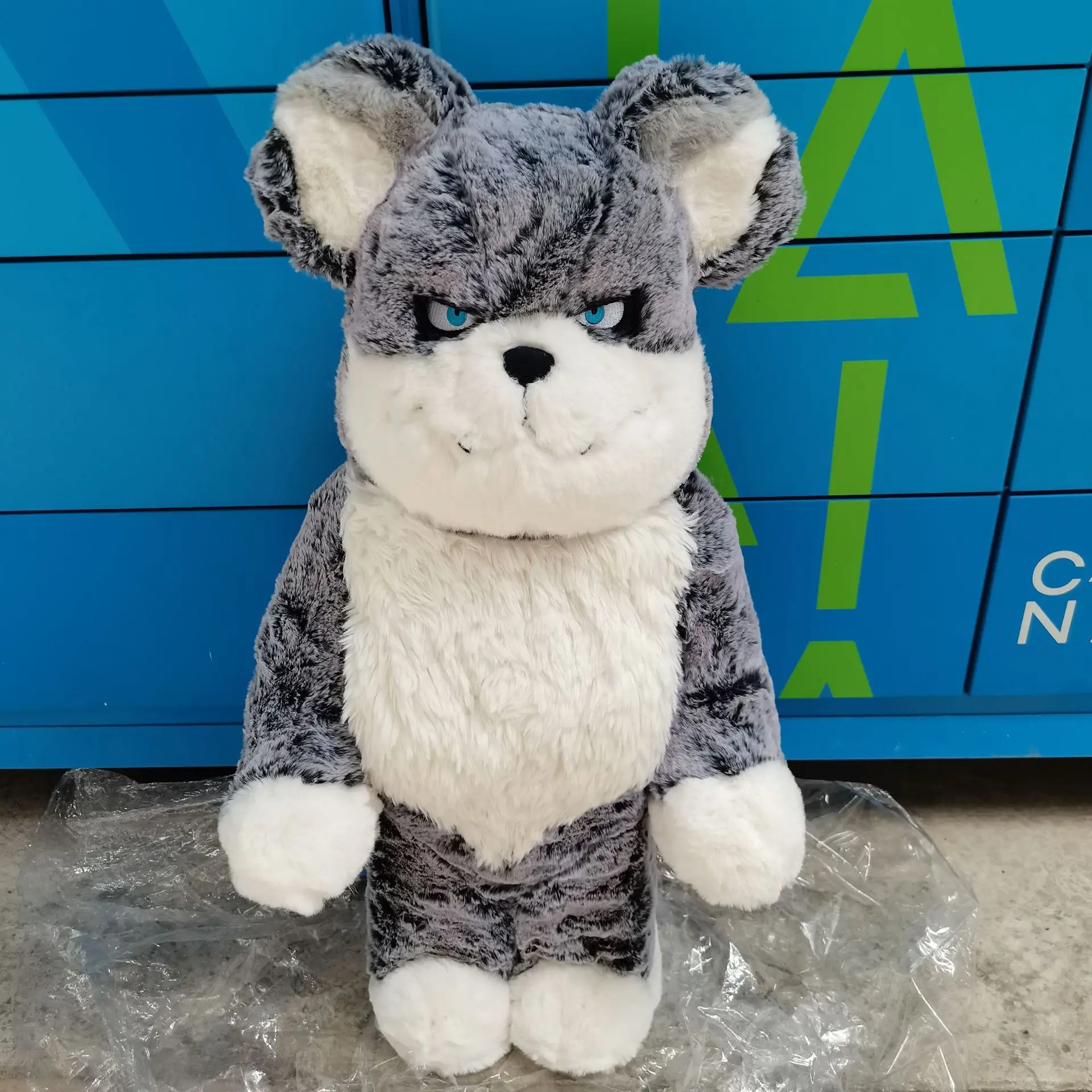 70cm Bearbrick 1000% @rbrick Violent bear building block 1000% bear swarming lightning bolt Hiroshi Fujiwara ornament doll
70cm Bearbrick 1000% @rbrick Violent bear building block 1000% bear swarming lightning bolt Hiroshi Fujiwara ornament doll