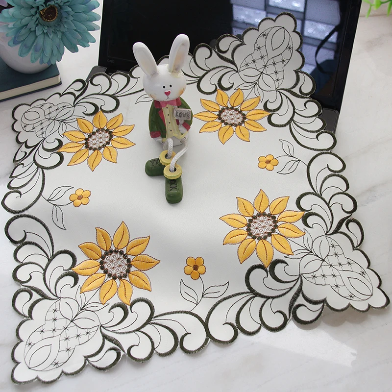 Embroidery lace poly white hook tassel tablecloth table cloth dinner hand sewing square bead round mat table runner cover MF044
Embroidery lace poly white hook tassel tablecloth table cloth dinner hand sewing square bead round mat table runner cover MF044