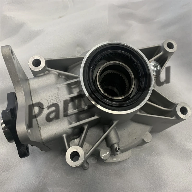 Rear Differential Reducer Gearbox for CFMoto CF550 CF800 Z5 Z8 ZForce 550 ZForce Z8-EX 550cc 800cc SSV CF500US Q530-330000
Rear Differential Reducer Gearbox for CFMoto CF550 CF800 Z5 Z8 ZForce 550 ZForce Z8-EX 550cc 800cc SSV CF500US Q530-330000