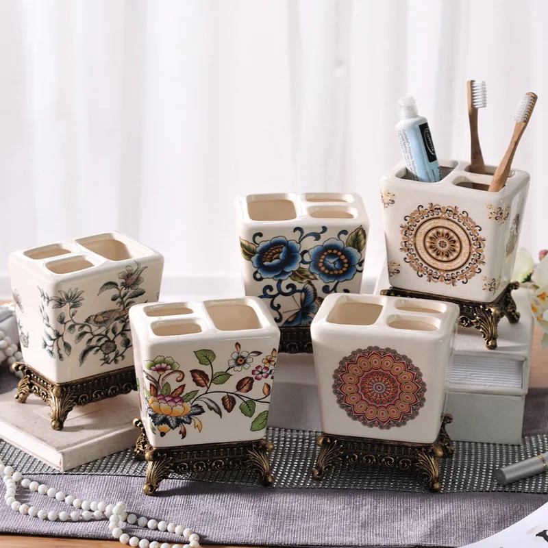 Bathroom Gargle Cup Ceramic Couple Toothbrush Toothpaste Holder Rack Shelf Hotel Carved Base Bath Hardware Creative Wedding Gift
Bathroom Gargle Cup Ceramic Couple Toothbrush Toothpaste Holder Rack Shelf Hotel Carved Base Bath Hardware Creative Wedding Gift