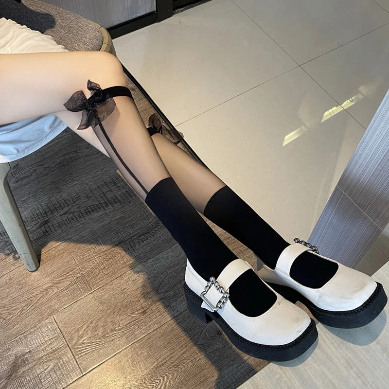 1 Pair Fashion Lolita Lace Socks Japanese Gothic Girls Uniform Socks Women Nylon Breathable Calf Socks Free Size JK Stockings
1 Pair Fashion Lolita Lace Socks Japanese Gothic Girls Uniform Socks Women Nylon Breathable Calf Socks Free Size JK Stockings