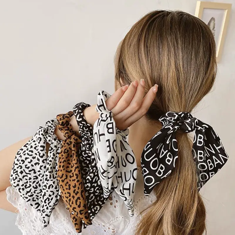 Leopard Letter Hair Rope Hair Band Elastic Print Ribbon Retro Simple Scrunchies Gifts For Women New Fashion Headwear Accessories
Leopard Letter Hair Rope Hair Band Elastic Print Ribbon Retro Simple Scrunchies Gifts For Women New Fashion Headwear Accessories