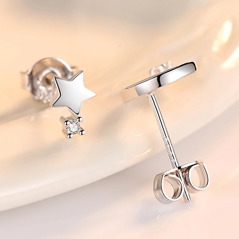 925 Silver Star Moon ear studs Fashion Mini Silver Sweet Rhinestone Stud Earrings Female Charm Jewelry Accessories Party Gifts
925 Silver Star Moon ear studs Fashion Mini Silver Sweet Rhinestone Stud Earrings Female Charm Jewelry Accessories Party Gifts
