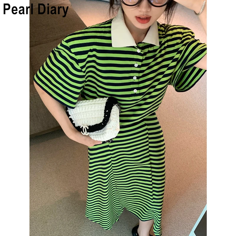 Summer Striped Two Piece Set Women Skirt Short Sleeve Shoulder Pad T-shirt + Irregular Long Skirt Suits Casual 2 Pieces Outfits
Summer Striped Two Piece Set Women Skirt Short Sleeve Shoulder Pad T-shirt + Irregular Long Skirt Suits Casual 2 Pieces Outfits
