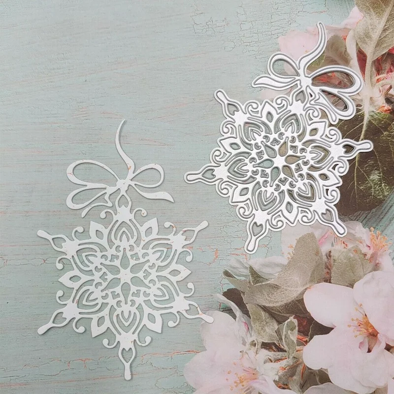 Snowflake Cutting Dies Christmas Metal Stencils Die Cut For DIY Scrapbooking Album Decorative Embossing Handmade Paper Card Gift
Snowflake Cutting Dies Christmas Metal Stencils Die Cut For DIY Scrapbooking Album Decorative Embossing Handmade Paper Card Gift