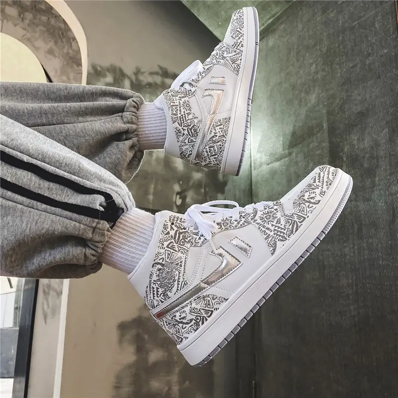 Fashion Vulcanized Shoes Men Trend Reflective Comfortable Breathable Sneakers Male Light Comfortable Men's Casual Shoes
Fashion Vulcanized Shoes Men Trend Reflective Comfortable Breathable Sneakers Male Light Comfortable Men's Casual Shoes