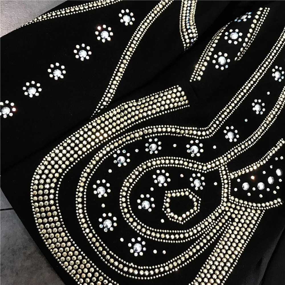 Blazer Women Fashion Diamond Beaded 2020 Autumn Jackets Work Office Lady Hidden Button Black Business Female Blazer Coat
Blazer Women Fashion Diamond Beaded 2020 Autumn Jackets Work Office Lady Hidden Button Black Business Female Blazer Coat