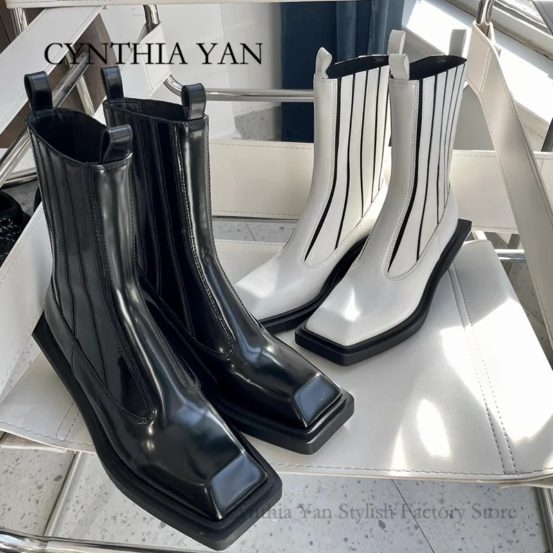 Black White Ankle Boots for Women Luxury Retro Patent Leather Chuncky Fashion Chelsea Shoes Woman Square Toe Botines Mujer 2021 
Black White Ankle Boots for Women Luxury Retro Patent Leather Chuncky Fashion Chelsea Shoes Woman Square Toe Botines Mujer 2021