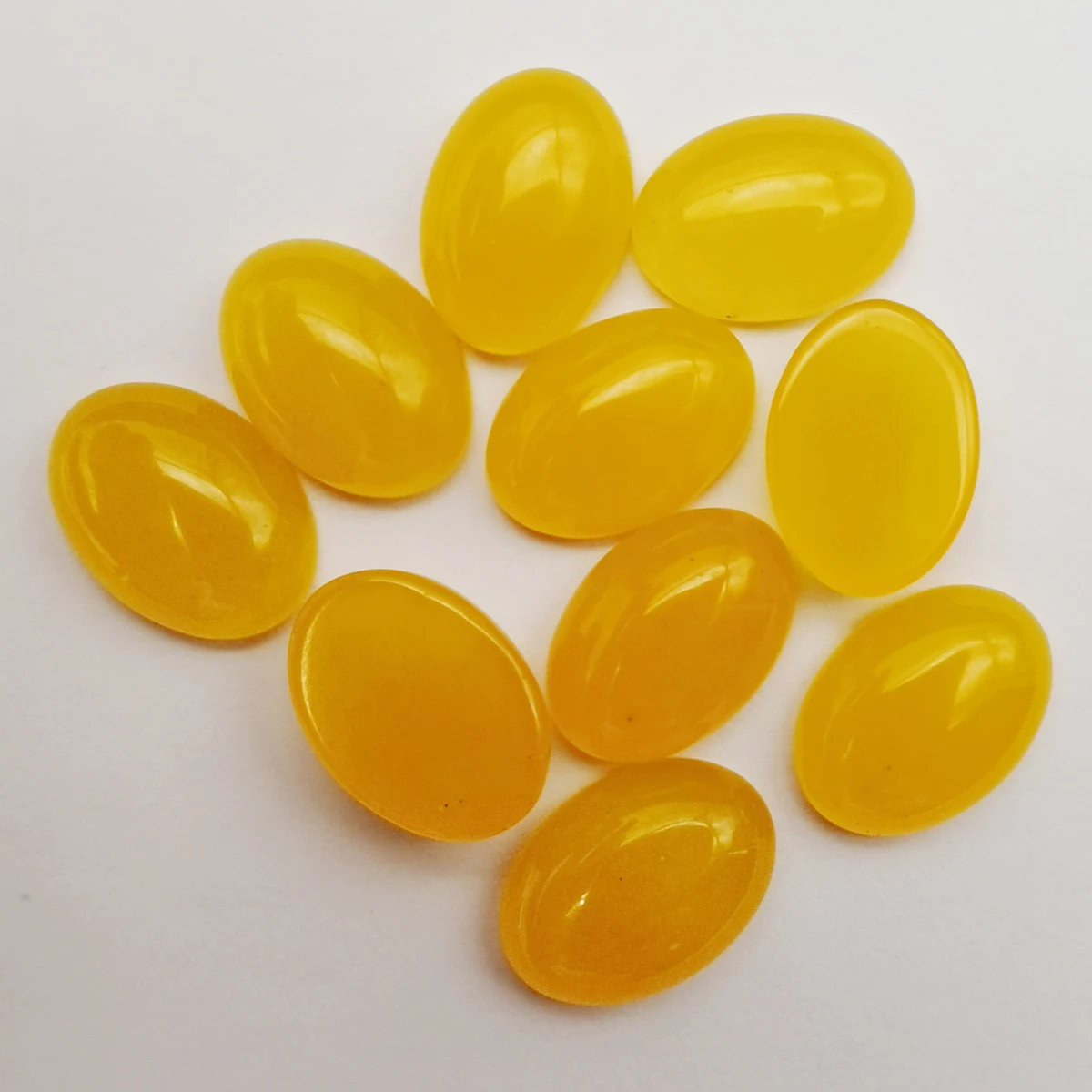 14x10MM Luck Yellow Jad e Stone Beads Oval CAB GEM Jewelry Making (10 pcs/lot) H129
14x10MM Luck Yellow Jad e Stone Beads Oval CAB GEM Jewelry Making (10 pcs/lot) H129