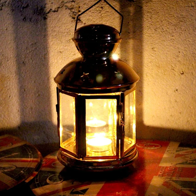 Golden Europe Style Candle Holder Windproof Lantern Candle Lantern Wedding Candle Candlestick Stand Gold Decorations Home
Golden Europe Style Candle Holder Windproof Lantern Candle Lantern Wedding Candle Candlestick Stand Gold Decorations Home