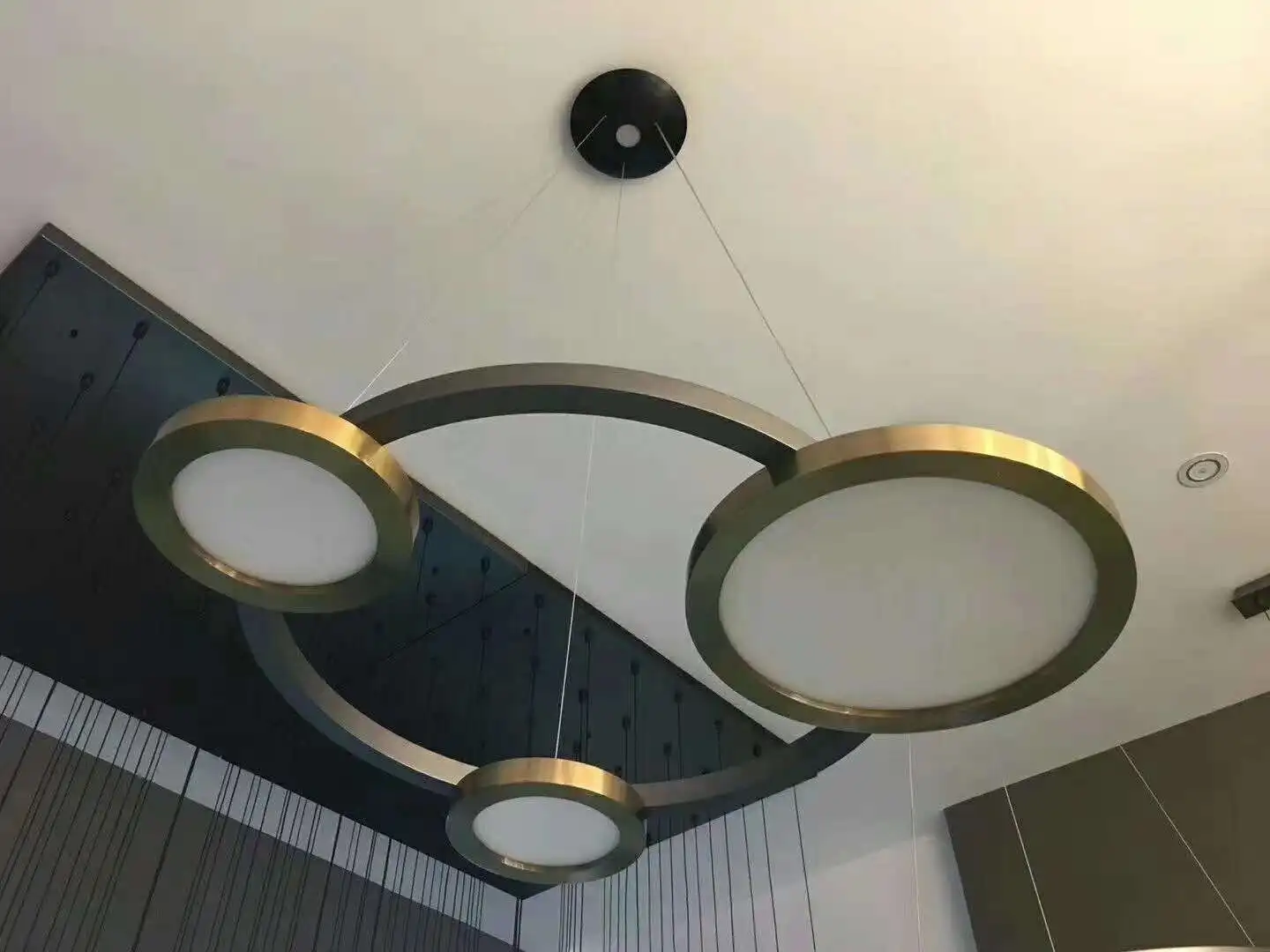 modern led glass ball industrial lamp e27 pendant light lighting light kitchen dining bar dining room light
modern led glass ball industrial lamp e27 pendant light lighting light kitchen dining bar dining room light