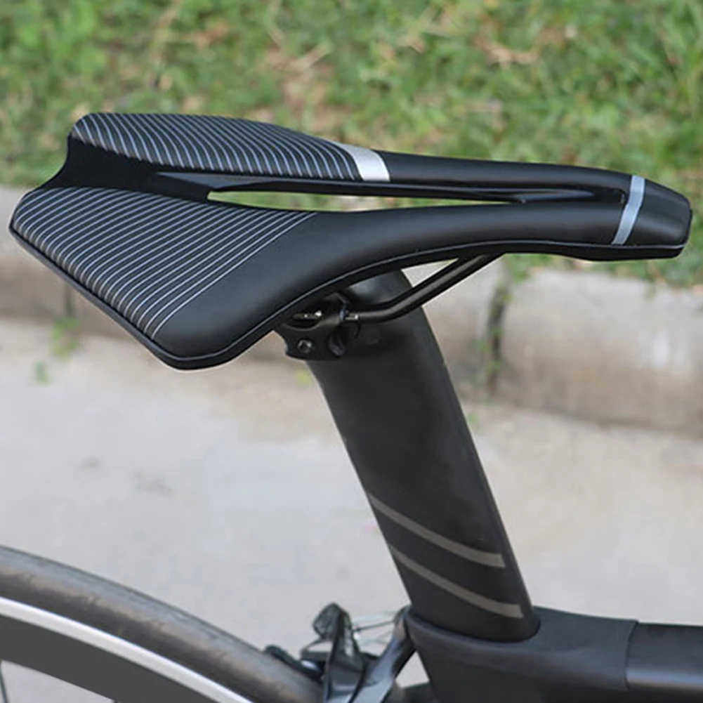 Bicycle Soft Thick Saddle Mountain Road Bike Cycling 245 * 58mm Hollow Wide Seat Cushion Road/MTB Bike Carbon Saddle Seat
Bicycle Soft Thick Saddle Mountain Road Bike Cycling 245 * 58mm Hollow Wide Seat Cushion Road/MTB Bike Carbon Saddle Seat