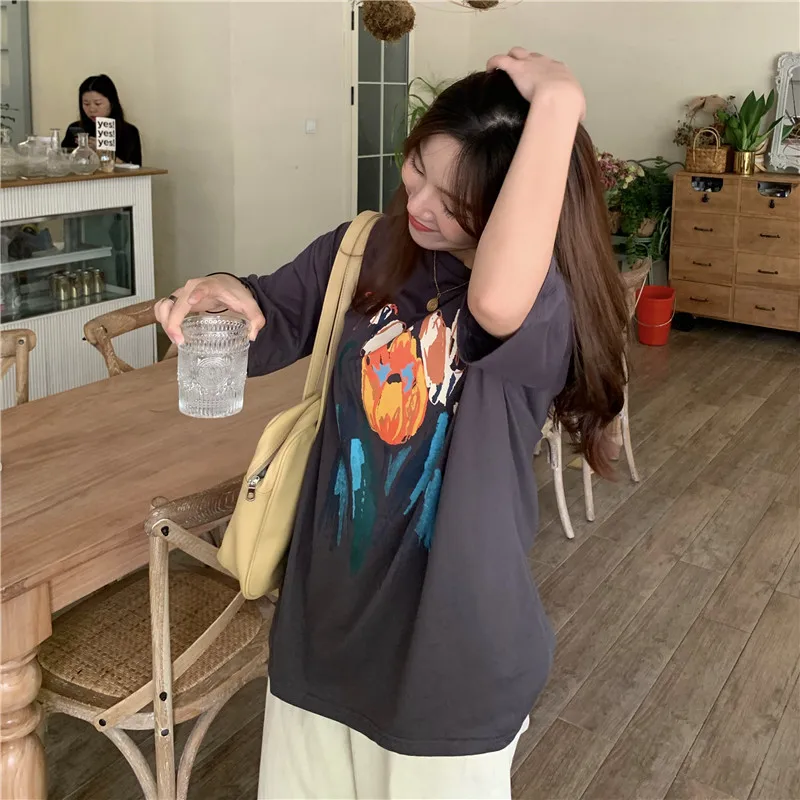 Summer clothes short-sleeved t-shirt women's 2021 new pure cotton American retro large version loose mid-length ins tide
Summer clothes short-sleeved t-shirt women's 2021 new pure cotton American retro large version loose mid-length ins tide