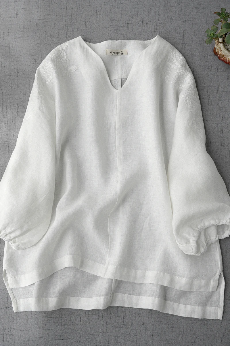 Spring Summer New Women Loose Plus Size Embroidery Comfortable Water Washed Linen Pullover V-neck Shirts/Blouse
Spring Summer New Women Loose Plus Size Embroidery Comfortable Water Washed Linen Pullover V-neck Shirts/Blouse