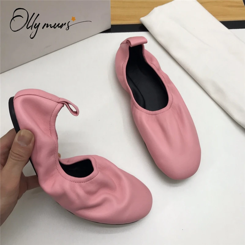 Women's Shoes
Women's Shoes