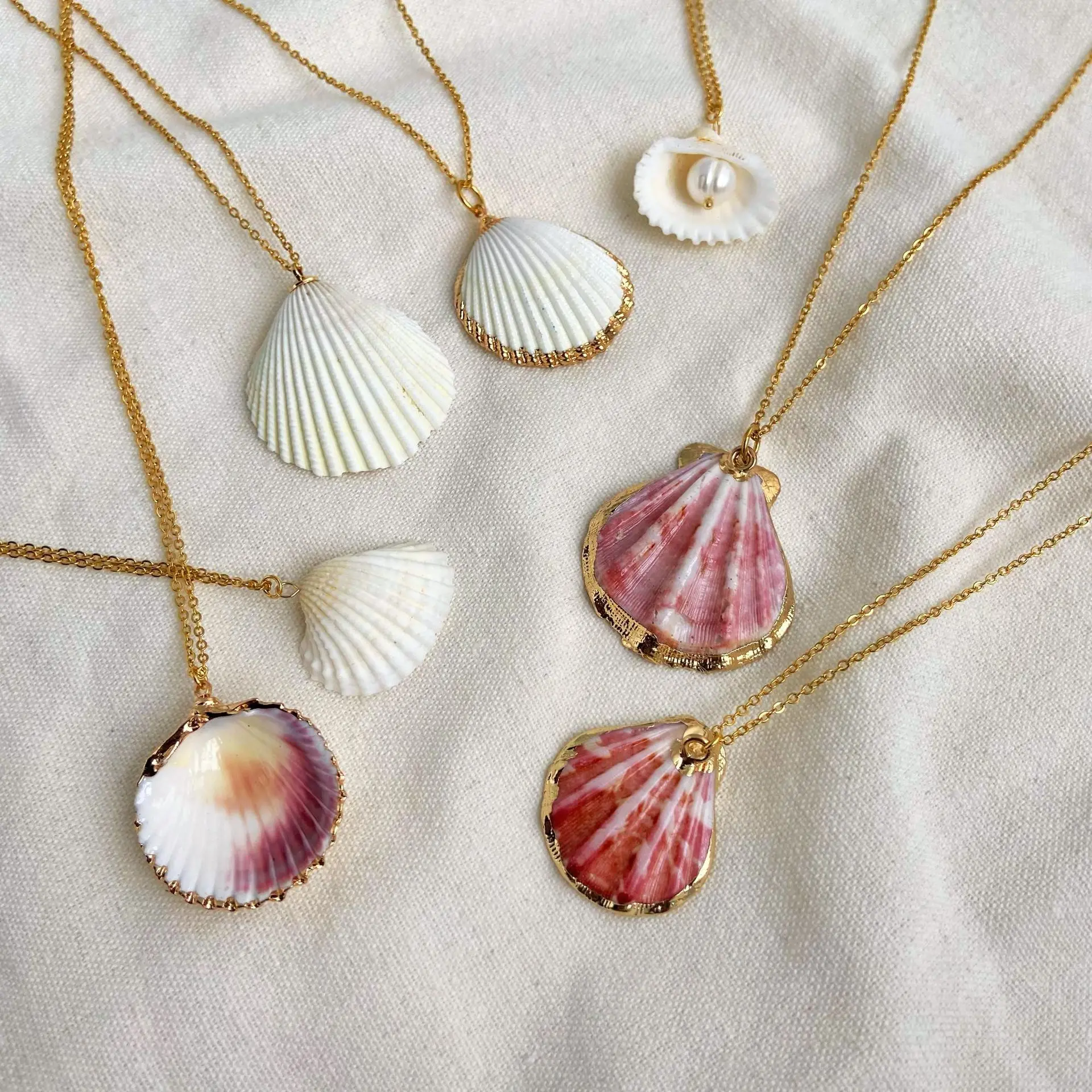 New 18K Gold Plated Stainless Steel Chain Shell Necklace For Women Aesthetic Pendant Necklace Bohemian Jewelry Colier Hommes
New 18K Gold Plated Stainless Steel Chain Shell Necklace For Women Aesthetic Pendant Necklace Bohemian Jewelry Colier Hommes