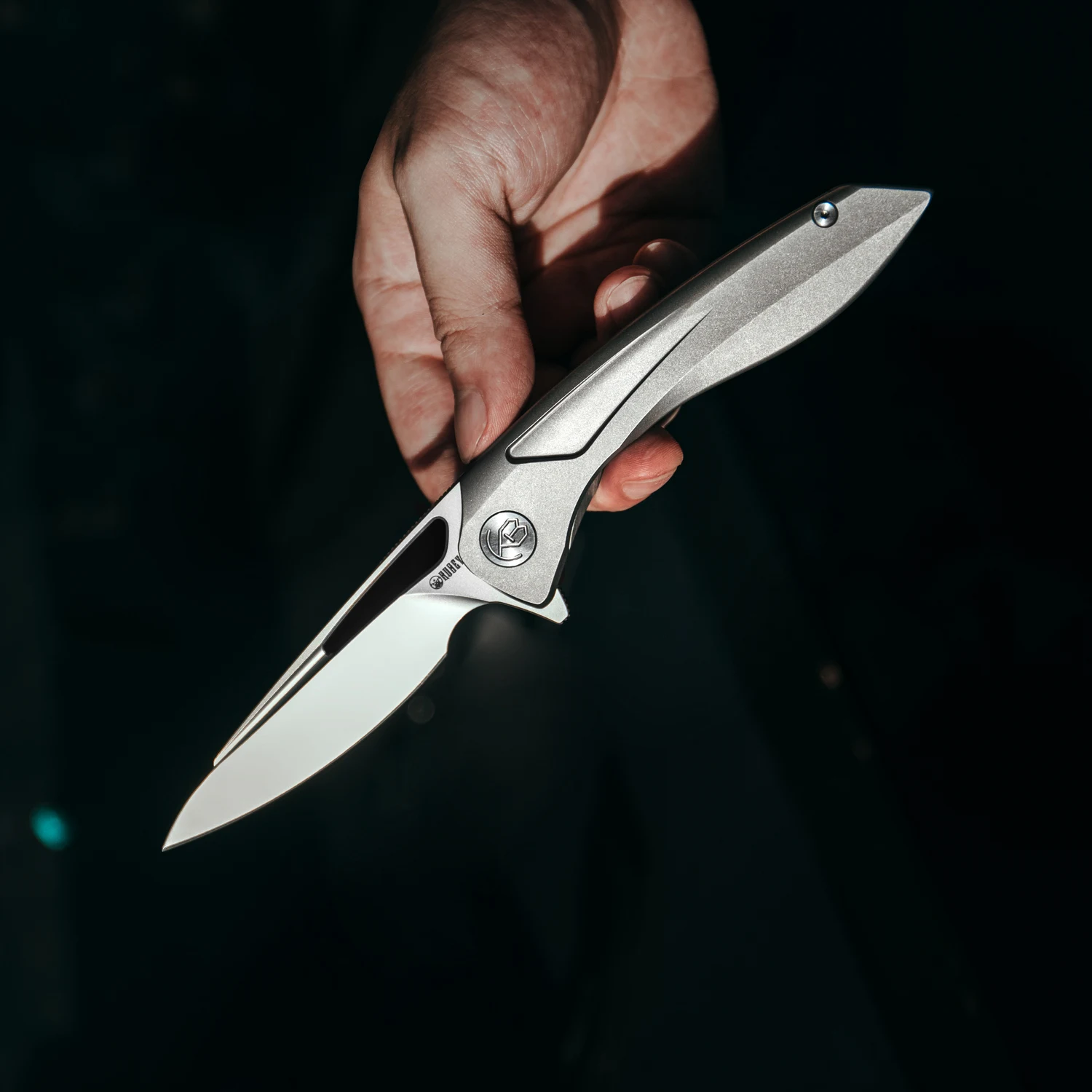 Kubey Velocé KB171 Folding Knife S30V Blade Steel Titanium Handle High EDC Tool for Ourtdoor Hunting
Kubey Velocé KB171 Folding Knife S30V Blade Steel Titanium Handle High EDC Tool for Ourtdoor Hunting
