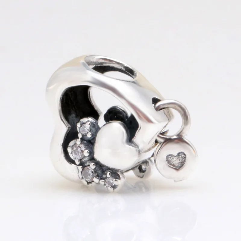 Authentic 925 Sterling Silver Heart Shaped Bead With Shining Claw Footprints Fit Original Pandora Bracelet For Women Diy Jewelry
Authentic 925 Sterling Silver Heart Shaped Bead With Shining Claw Footprints Fit Original Pandora Bracelet For Women Diy Jewelry