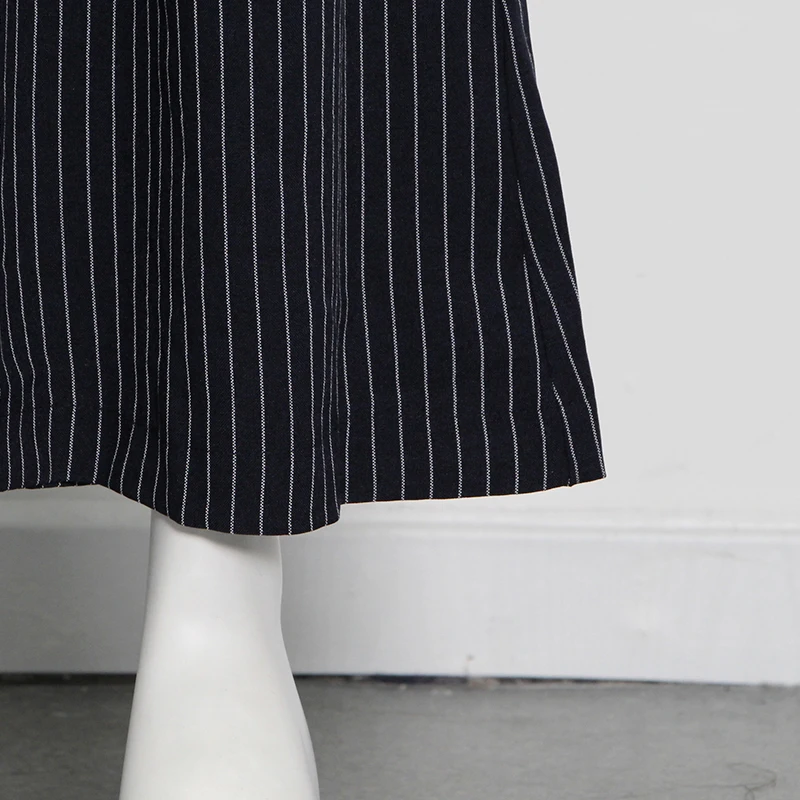 TWOTWINSTYLE Stripes Colorblock Casual Trousers Female Clothing High Waist Irregular Loose Flare Pants Spring For Women 2021 New
TWOTWINSTYLE Stripes Colorblock Casual Trousers Female Clothing High Waist Irregular Loose Flare Pants Spring For Women 2021 New