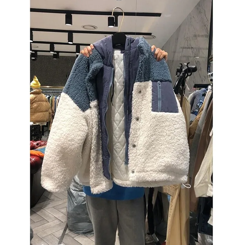 2021 South Korea Dongdaemun autumn and winter new fashion loose color matching hooded lamb wool warm jacket blouse
2021 South Korea Dongdaemun autumn and winter new fashion loose color matching hooded lamb wool warm jacket blouse