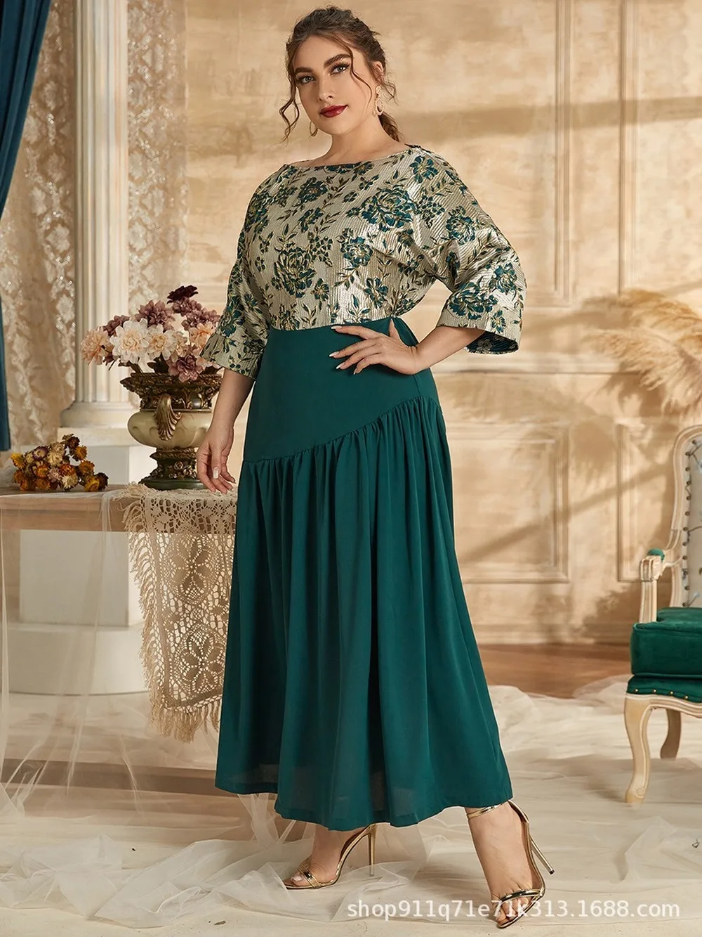 Muslim Abaya Ethnic Party Dresses Women Long Arabic Dubai Turkey Moroccan Kaftan Banquet Wears Mubarak Eid Plus Size Maxi Dress
Muslim Abaya Ethnic Party Dresses Women Long Arabic Dubai Turkey Moroccan Kaftan Banquet Wears Mubarak Eid Plus Size Maxi Dress