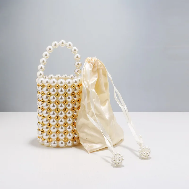 Bucket Design Women Day Clutch Pearl Wedding Bridal Handbags Small Evening Bags New Arrival Party Purse
Bucket Design Women Day Clutch Pearl Wedding Bridal Handbags Small Evening Bags New Arrival Party Purse
