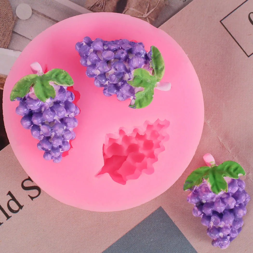 Grape Mold Silicone Baking Accessories 3D DIY Sugarcraft Chocolate Cutter Mould Fondant Cake Decorating Tool Pink 
Grape Mold Silicone Baking Accessories 3D DIY Sugarcraft Chocolate Cutter Mould Fondant Cake Decorating Tool Pink