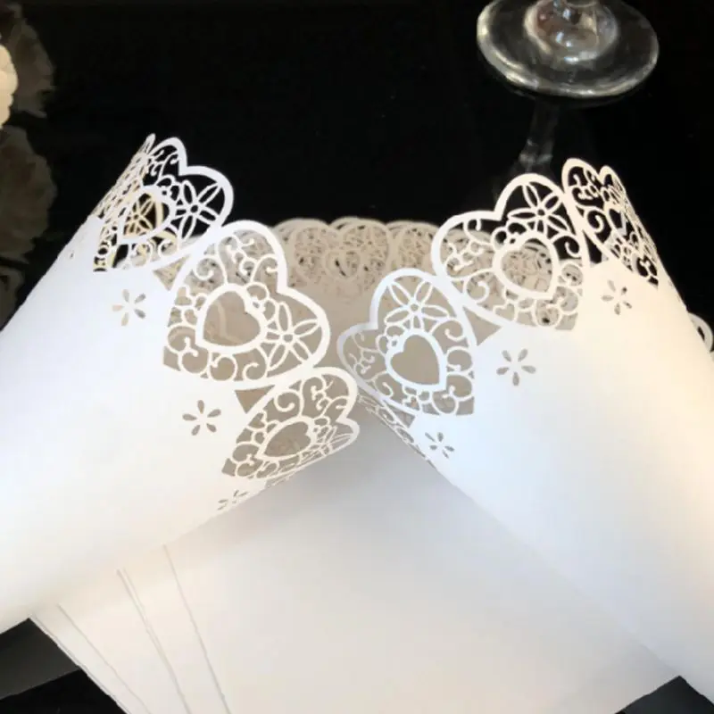 New 50pcs Laser Cut Love Heart Lace Laying Candy Wedding Party Favors Confetti Cones Paper Cone Decoration Supplies Gift
New 50pcs Laser Cut Love Heart Lace Laying Candy Wedding Party Favors Confetti Cones Paper Cone Decoration Supplies Gift