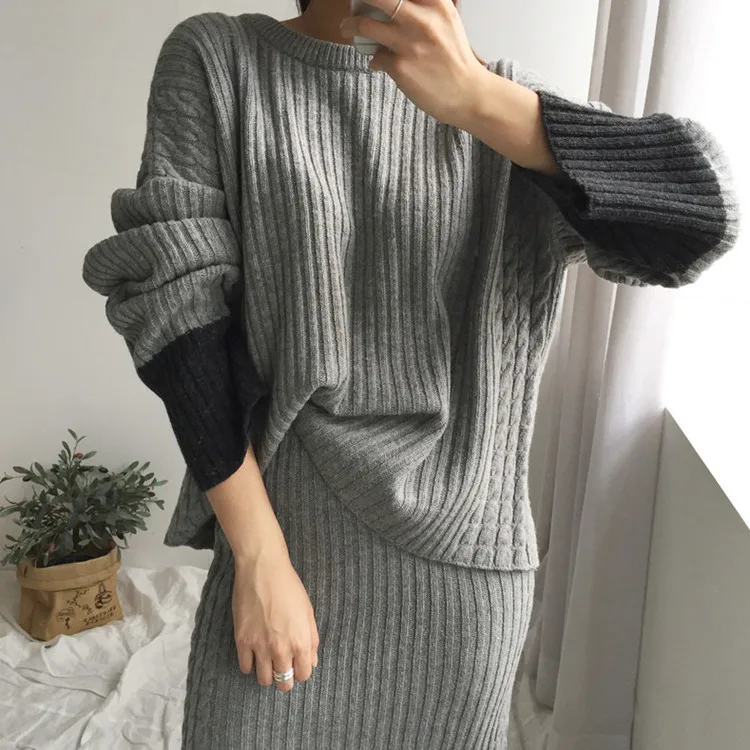 Elegant Women Knitted 2 Pieces O-Neck Patchwork Thick Pullovers & Side Split Skirts Autumn Sweater Set Female vs483
Elegant Women Knitted 2 Pieces O-Neck Patchwork Thick Pullovers & Side Split Skirts Autumn Sweater Set Female vs483