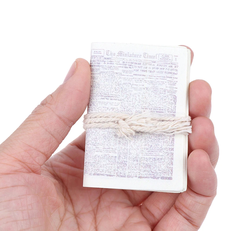 Mini Magazines Books Dollhouse Newspaper Accessories Doll House Newspaper Doll'S Accessories Journal Creative Play Scene Model
Mini Magazines Books Dollhouse Newspaper Accessories Doll House Newspaper Doll'S Accessories Journal Creative Play Scene Model