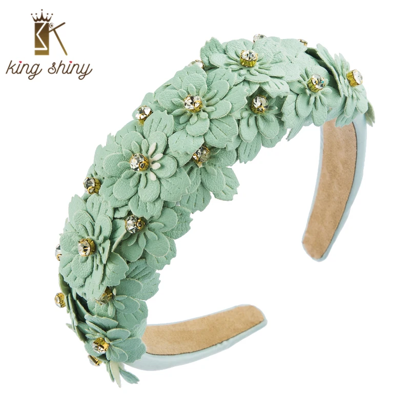 King Shiny Chic Candy Color Leather Flower Headband Temperament Sparkly Rhinestone Padded Hairband Bridal Wedding Hair Accessory
King Shiny Chic Candy Color Leather Flower Headband Temperament Sparkly Rhinestone Padded Hairband Bridal Wedding Hair Accessory
