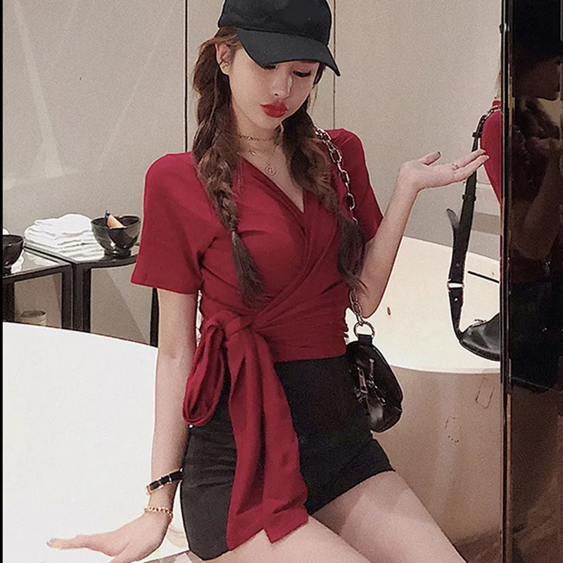 T Shirt Women Sexy Deep V Neck Crop Wrap Belted Slim Solid Color Casual Tops Backless Bow Fashion 2019 Short Sleeve Tshirt
T Shirt Women Sexy Deep V Neck Crop Wrap Belted Slim Solid Color Casual Tops Backless Bow Fashion 2019 Short Sleeve Tshirt