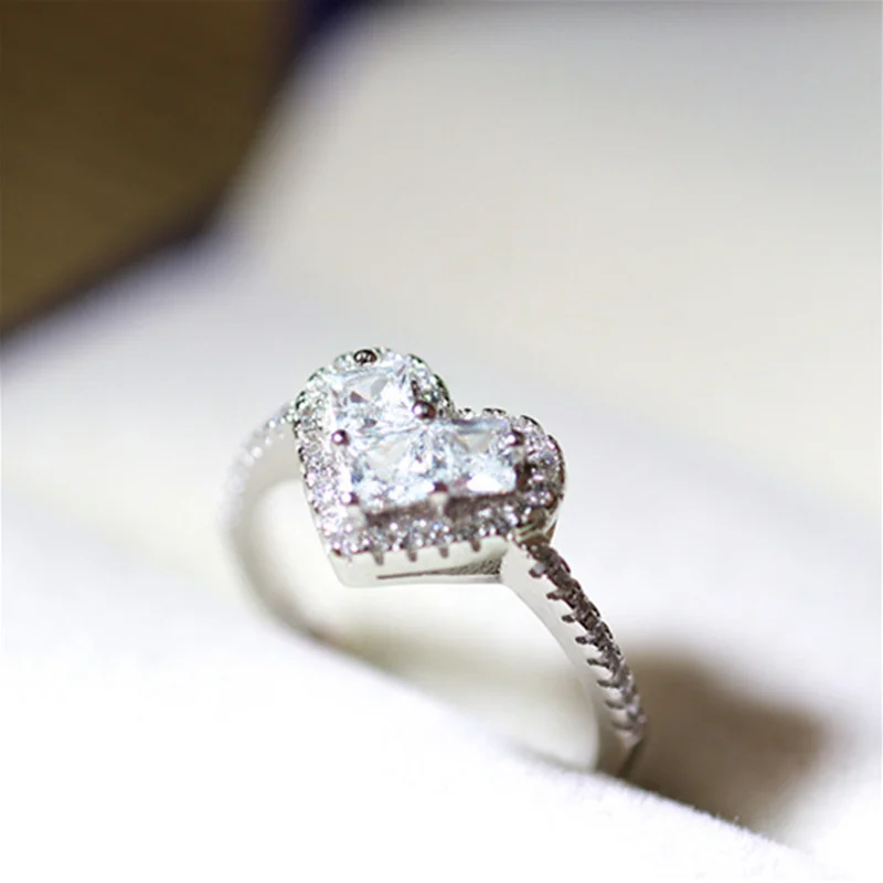Женские уникальные серебряные кольца CC свадебные Романтические в форме сердца