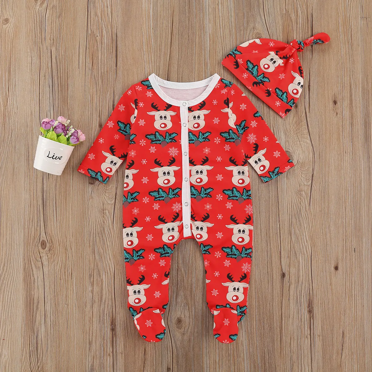 Autumn Infant Christmas Romper & Hat Cartoon Deer Print Single-breasted Long Sleeve Festive Footies Clothing 2pcs Sets
Autumn Infant Christmas Romper & Hat Cartoon Deer Print Single-breasted Long Sleeve Festive Footies Clothing 2pcs Sets