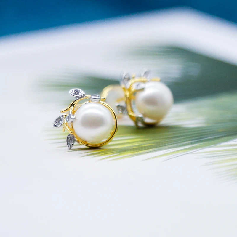 Vanssey Luxury Fashion Jewelry Flower Leaf Natural Pearl Cubic Zircon Stud Earrings Party Wedding Accessories for Women 2020 New
Vanssey Luxury Fashion Jewelry Flower Leaf Natural Pearl Cubic Zircon Stud Earrings Party Wedding Accessories for Women 2020 New