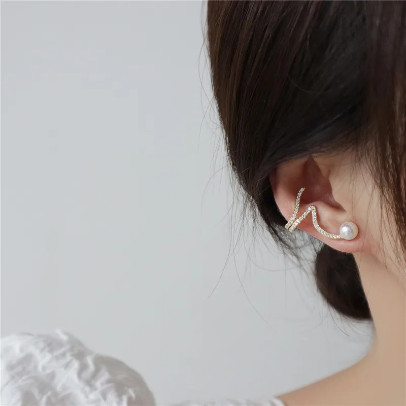 S925 Silver Needle Cute Fashion Zircon Bear Little Dinosaur Button Stud Earrings for Woman Hypoallergenic New Earrings Jewelry
S925 Silver Needle Cute Fashion Zircon Bear Little Dinosaur Button Stud Earrings for Woman Hypoallergenic New Earrings Jewelry