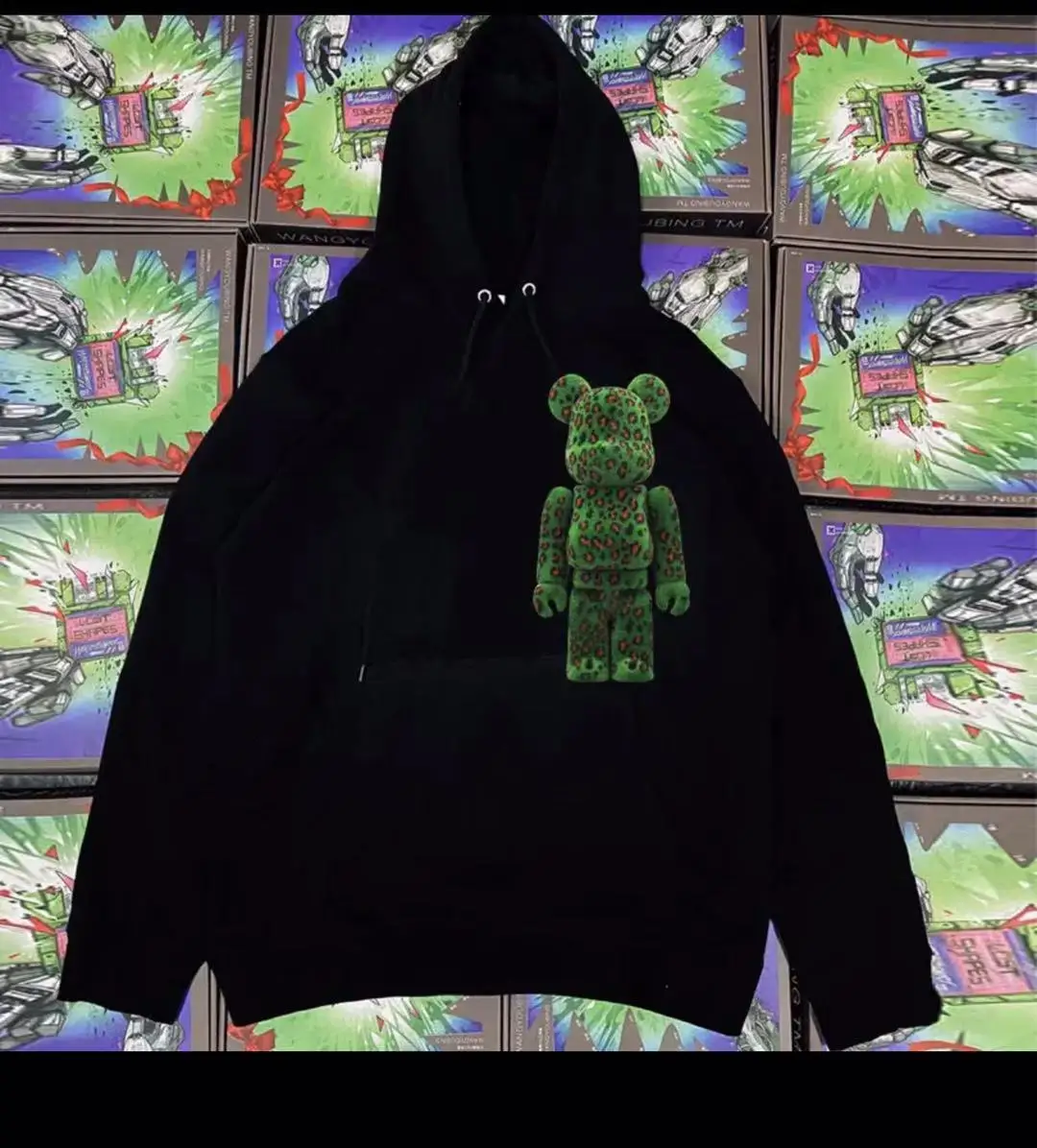 Leopard bear 50% cotton 50% polyester pre shrunk Fleece Hoodie 
Leopard bear 50% cotton 50% polyester pre shrunk Fleece Hoodie