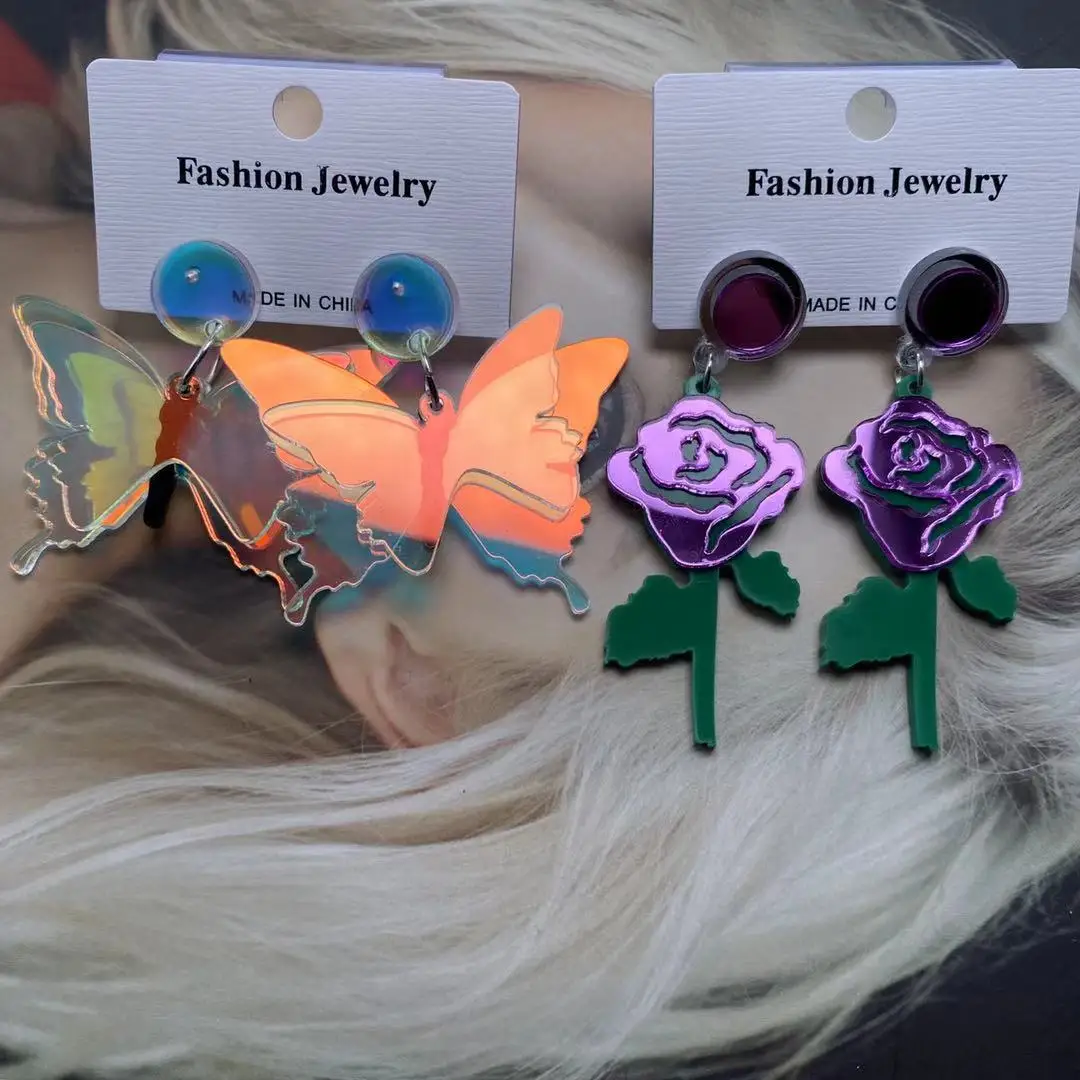 Earrings for Women Acrylic Colorful Butterfly Rose Earrings 2021 New Trendy Women Fashion Jewelry Personality Girls Accessories
Earrings for Women Acrylic Colorful Butterfly Rose Earrings 2021 New Trendy Women Fashion Jewelry Personality Girls Accessories