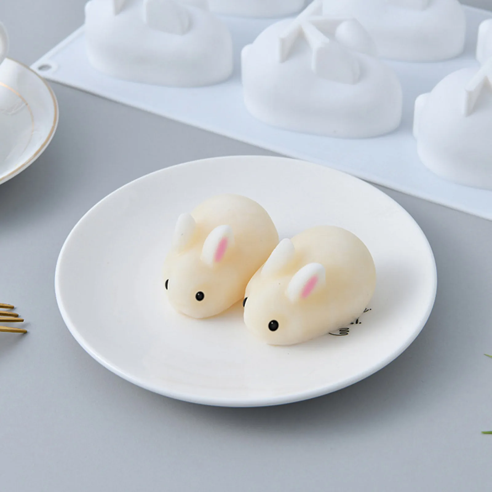 High Quality Food Grade Silicone 6 Cavity of The Rabbit Cake Chocolate Mould Baking Tray Easter Bunny Silicone Mold Baking Tool
High Quality Food Grade Silicone 6 Cavity of The Rabbit Cake Chocolate Mould Baking Tray Easter Bunny Silicone Mold Baking Tool