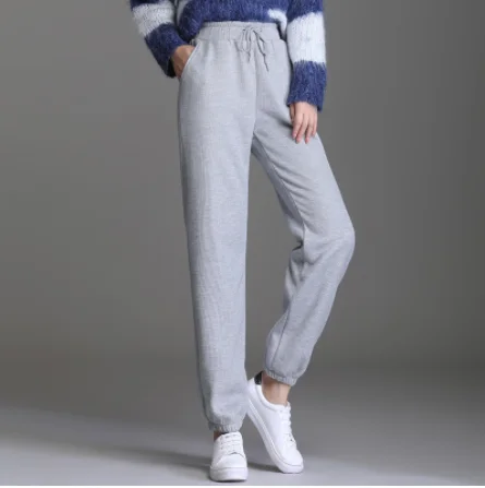 Women's Winter Warm Leggings Beltless Footband Fleece Pants Thick High Stretch Lamb Cashmere Leggins Lattice thin Skinny Trouser
Women's Winter Warm Leggings Beltless Footband Fleece Pants Thick High Stretch Lamb Cashmere Leggins Lattice thin Skinny Trouser