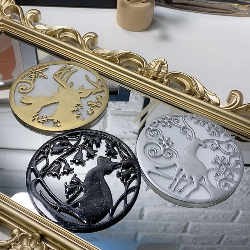 Cat Christmas Elk Pendant Crystal Epoxy Resin Mold DIY Crafts Decorations Jewelry Making Tool Ornament Silicone Mould
Cat Christmas Elk Pendant Crystal Epoxy Resin Mold DIY Crafts Decorations Jewelry Making Tool Ornament Silicone Mould